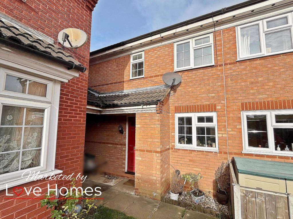 2 bed terraced house for sale in The Meadows, Flitwick, Bedford MK45, £