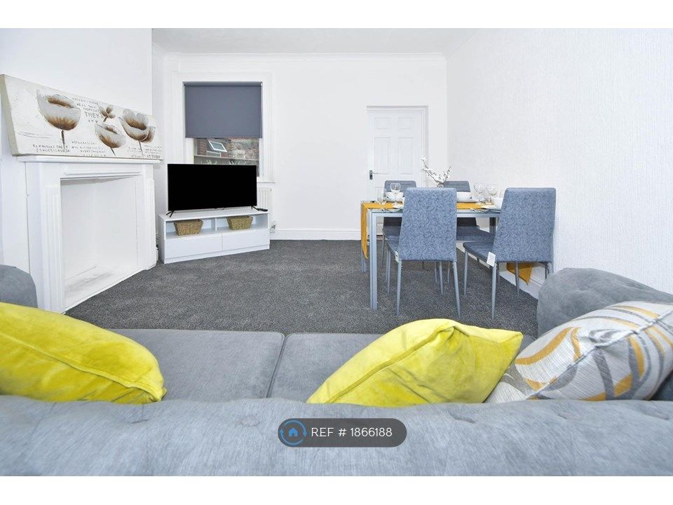 4 bed terraced house to rent in St. Clair Street, StokeOnTrent ST3, £