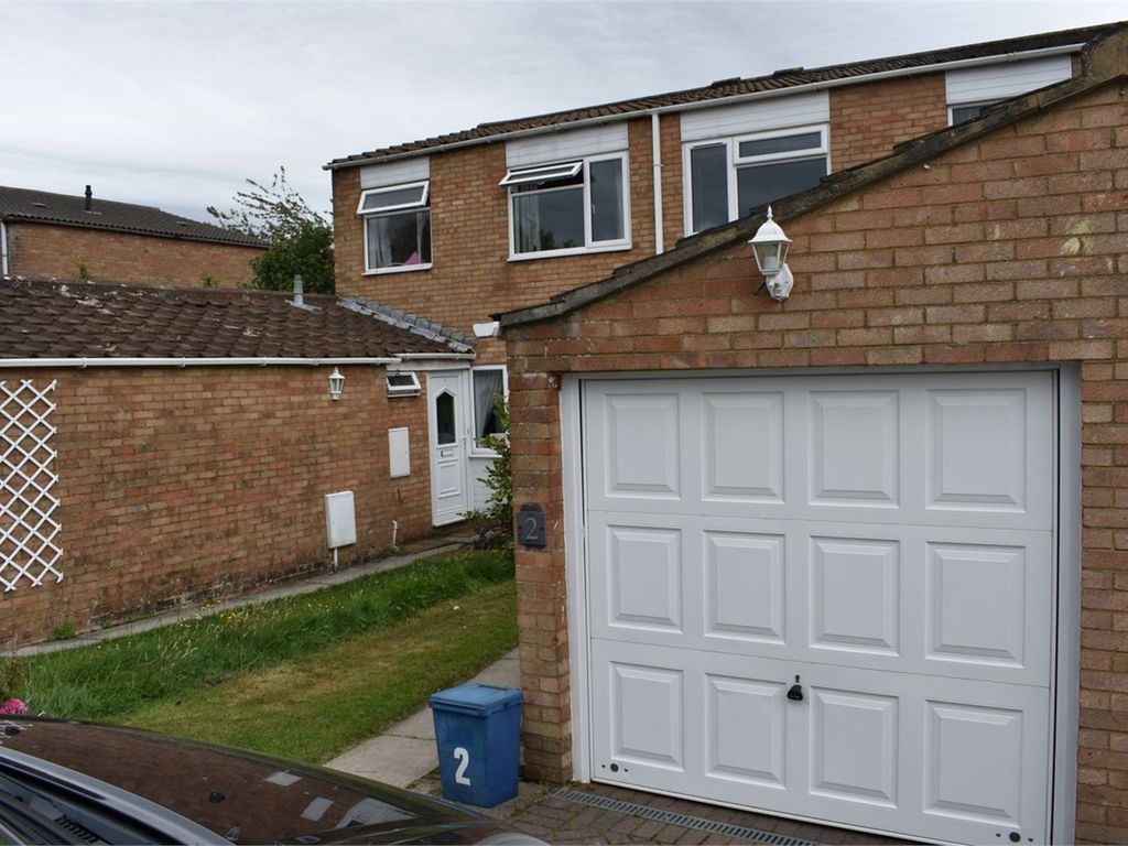 3 bed terraced house to rent in Redwood Close, Chepstow NP16 Zoopla