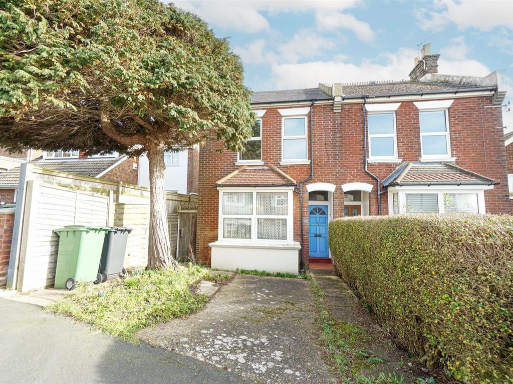 2 bed semidetached house for sale in Athelstan Road, Hastings TN35
