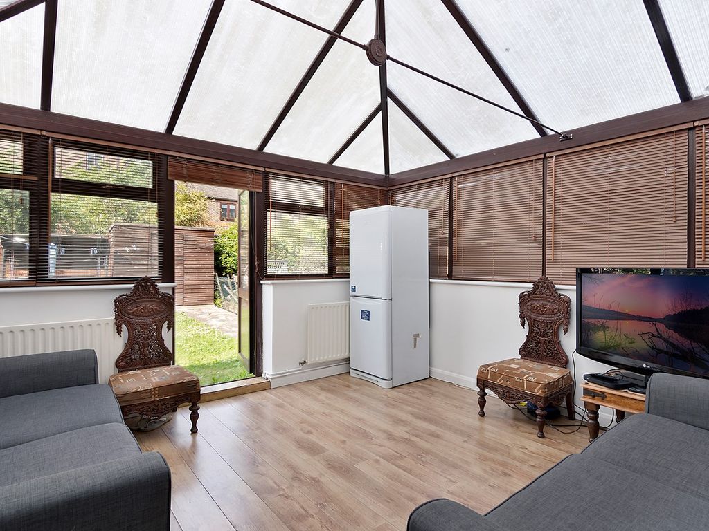 Garnet Walk Beckton London E6  