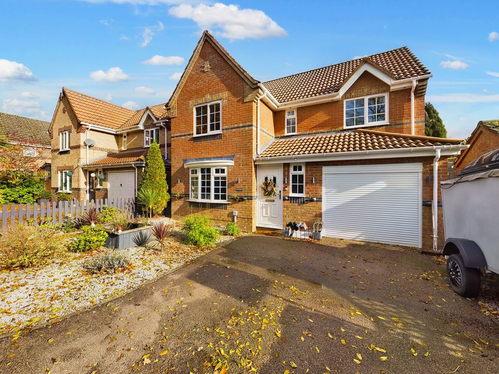 4 bed detached house for sale in Speedwell Close, Thetford, Norfolk