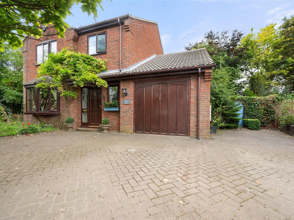 3 bed detached house for sale in Ralphs Lane, Frampton West, Boston