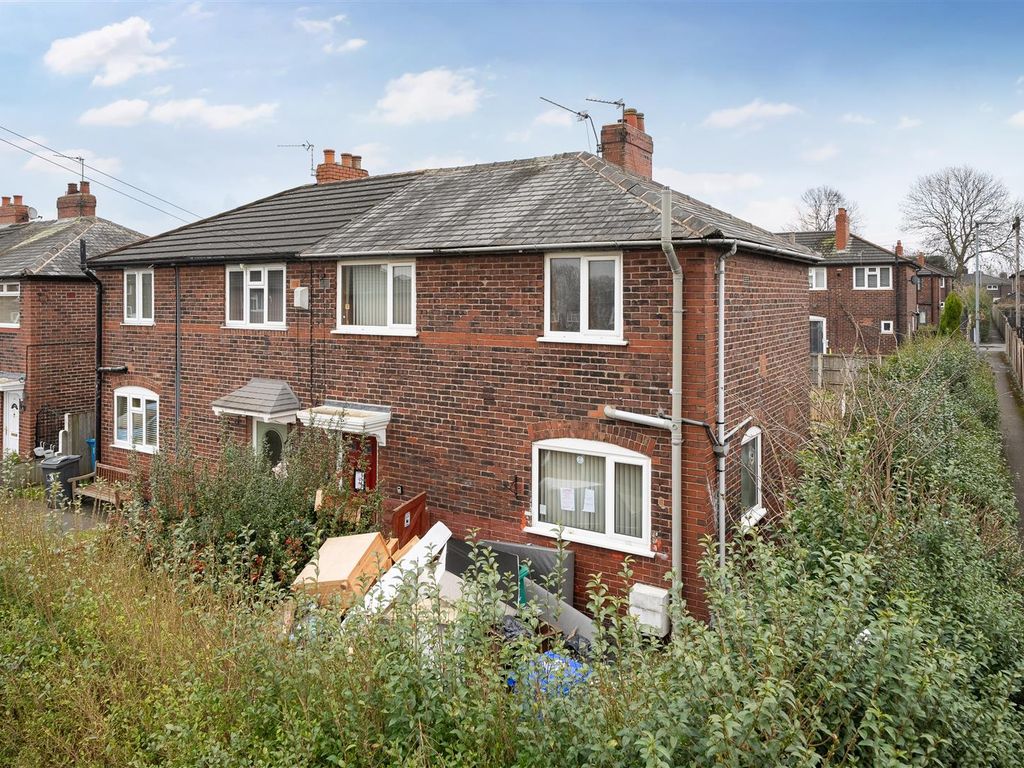 3 bed semidetached house for sale in Barnard Road, Manchester M18, £
