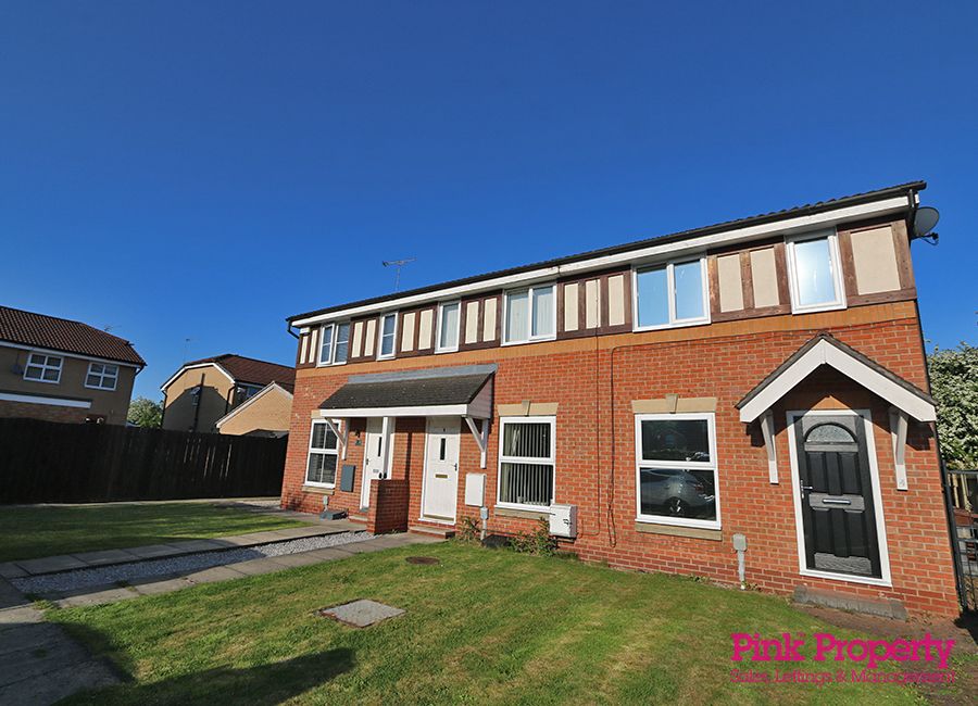 2 bed terraced house to rent in Troon Court, Hull HU8, £685 pcm Zoopla