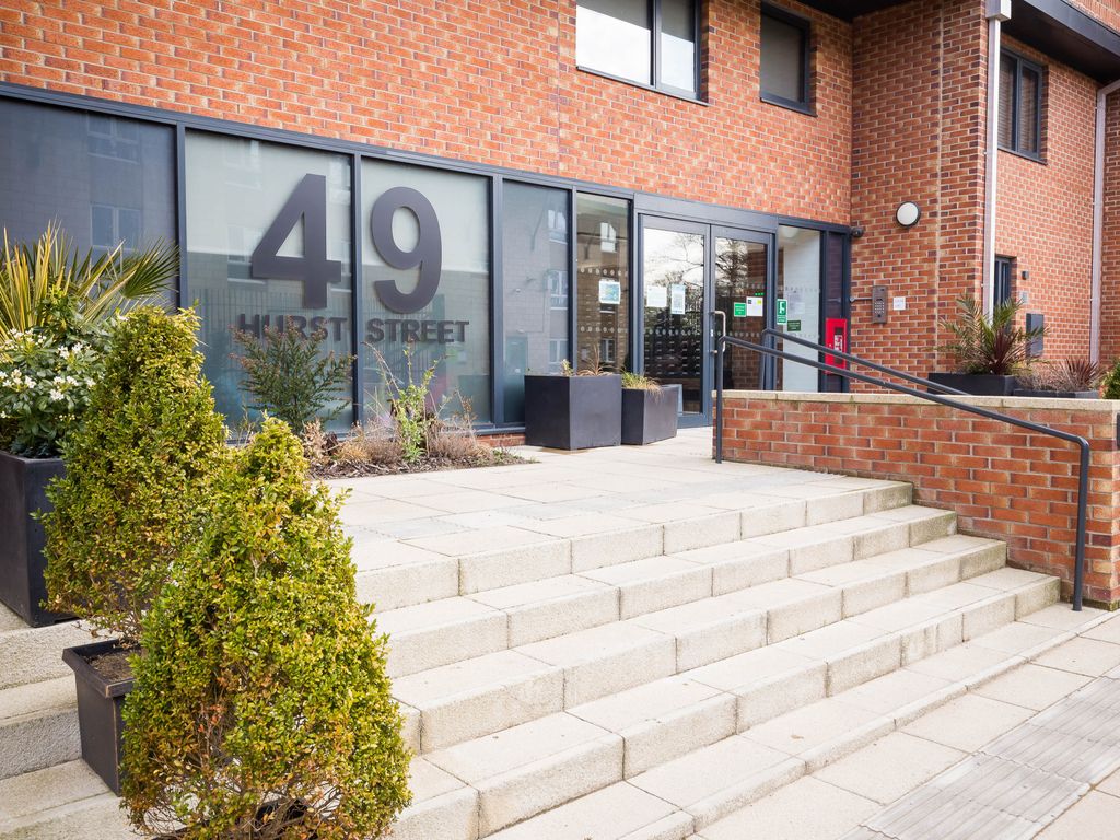 1 bed flat to rent in 49 Hurst Street, Liverpool, Merseyside L1, £895