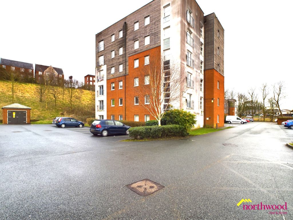 2 bed flat for sale in Federation Road, Burslem ST6, £69,950 Zoopla