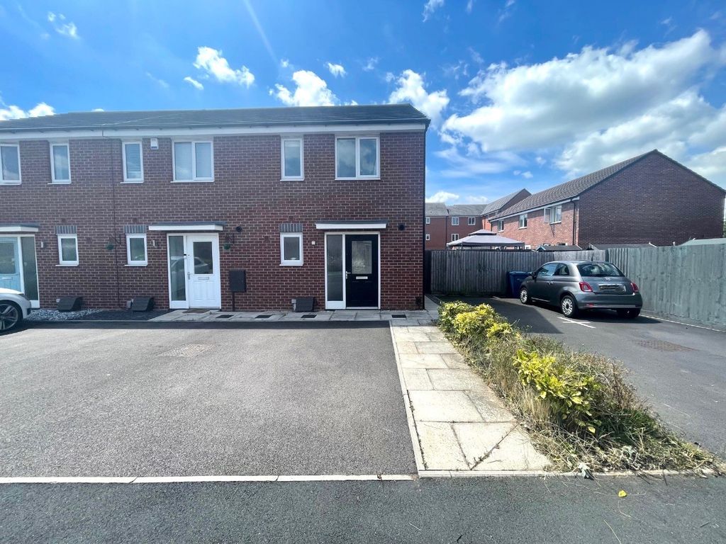 2 bed terraced house for sale in Collis Close, Burntwood WS7 Zoopla