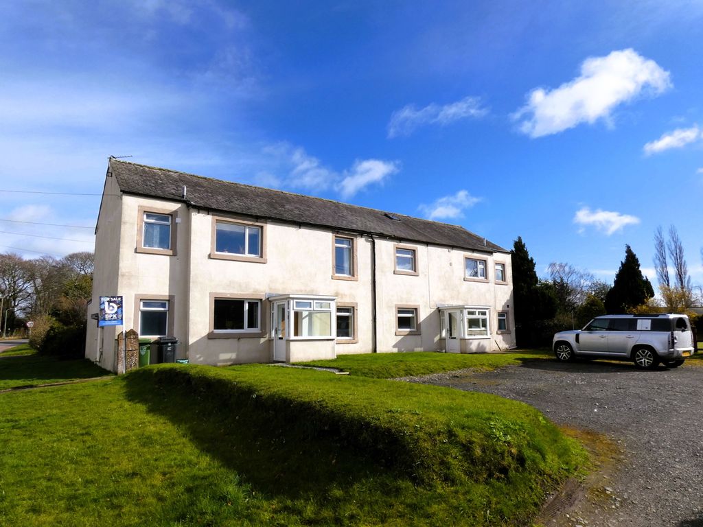 2 bed flat to rent in The Park, Scotby, Carlisle CA4, £550 pcm Zoopla