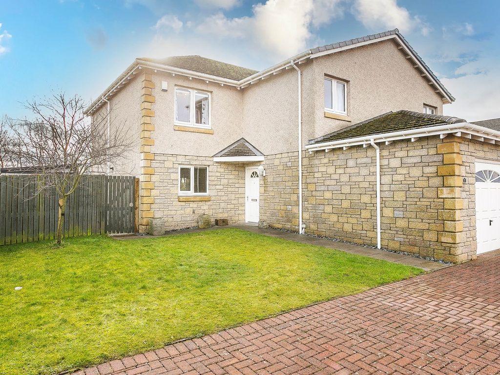 4 bed semidetached house for sale in Mcbride Drive, Carnoustie DD7, £