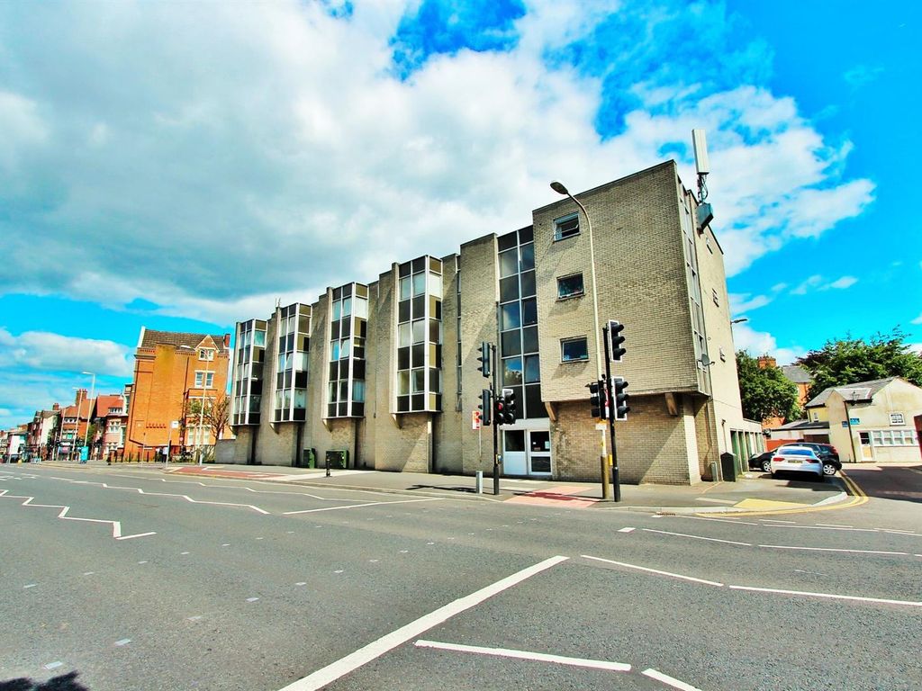 1 bed flat to rent in London Road, Leicester LE2, £695 pcm Zoopla