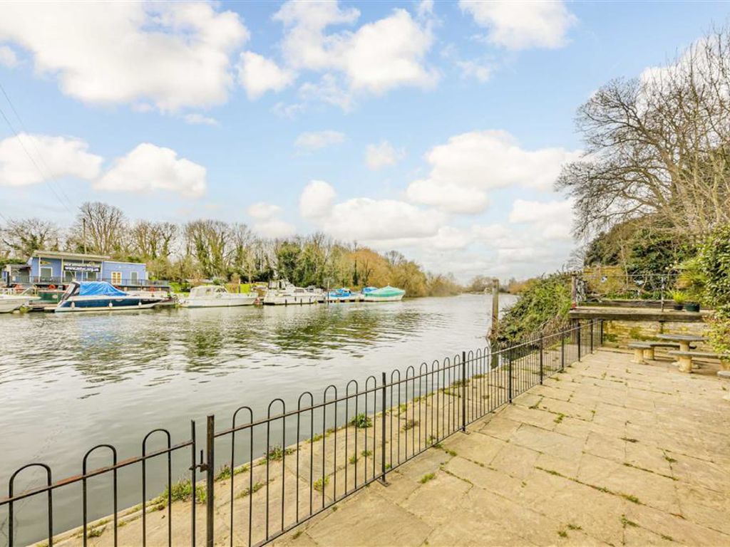 4 bed detached house for sale in Thames Street, SunburyOnThames TW16