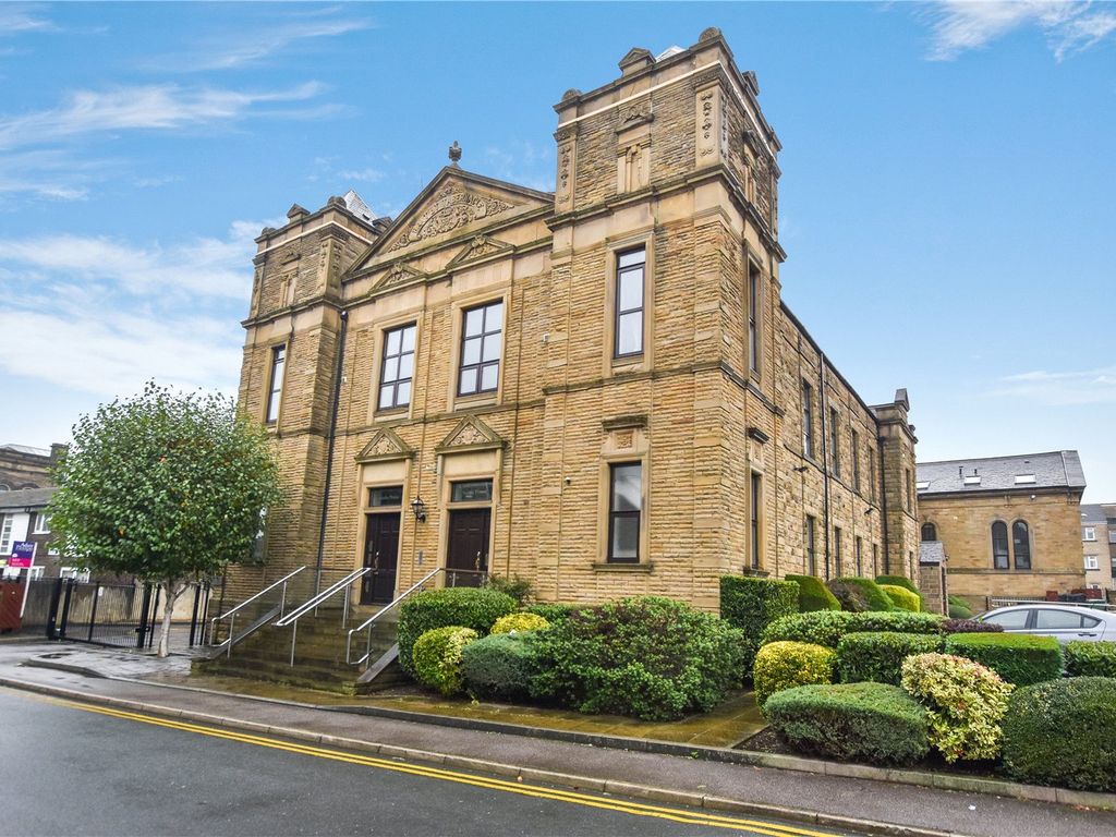 Flat 1 Austin House, Commercial Street, Morley, Leeds LS27  