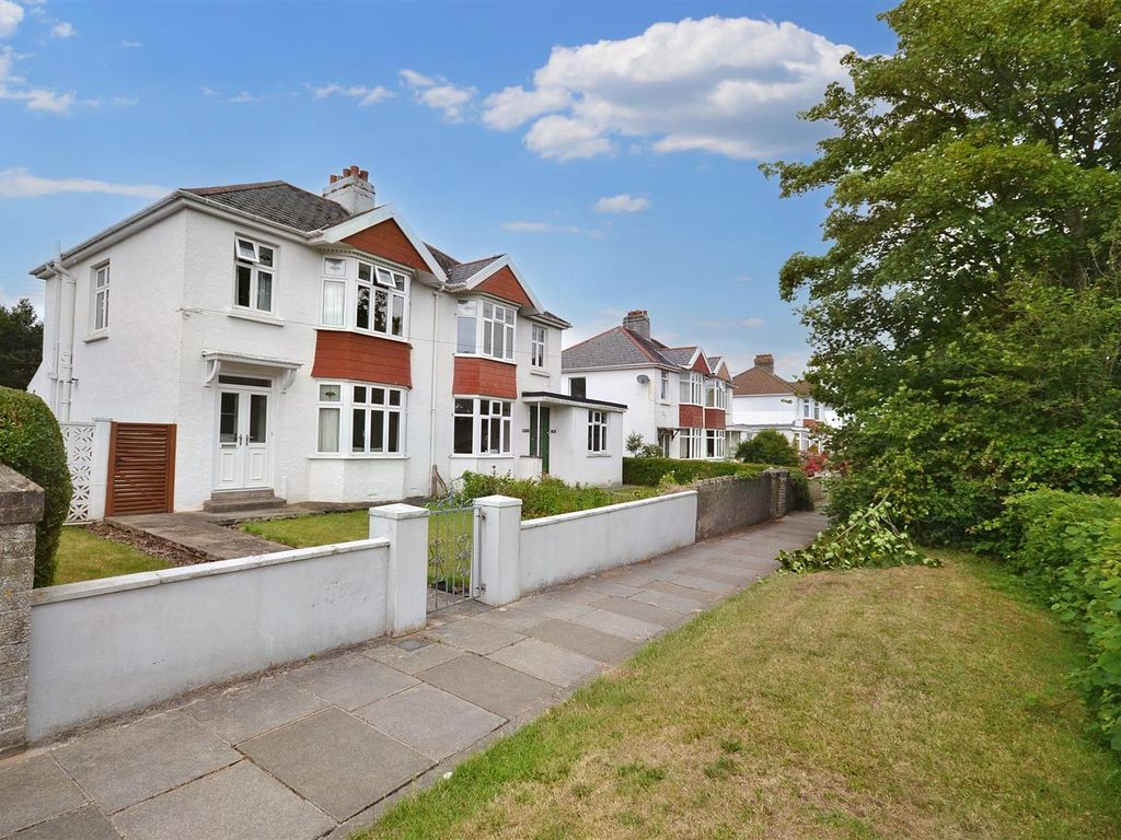 3 bed semidetached house for sale in Crowhill, Haverfordwest SA61, £