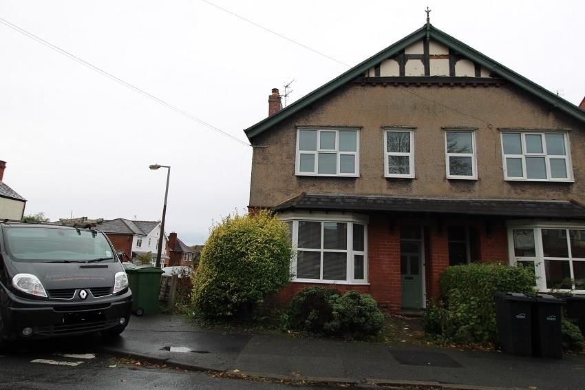 2 bed flat to rent in Cathcart Road, Stourbridge DY8, £850 pcm Zoopla