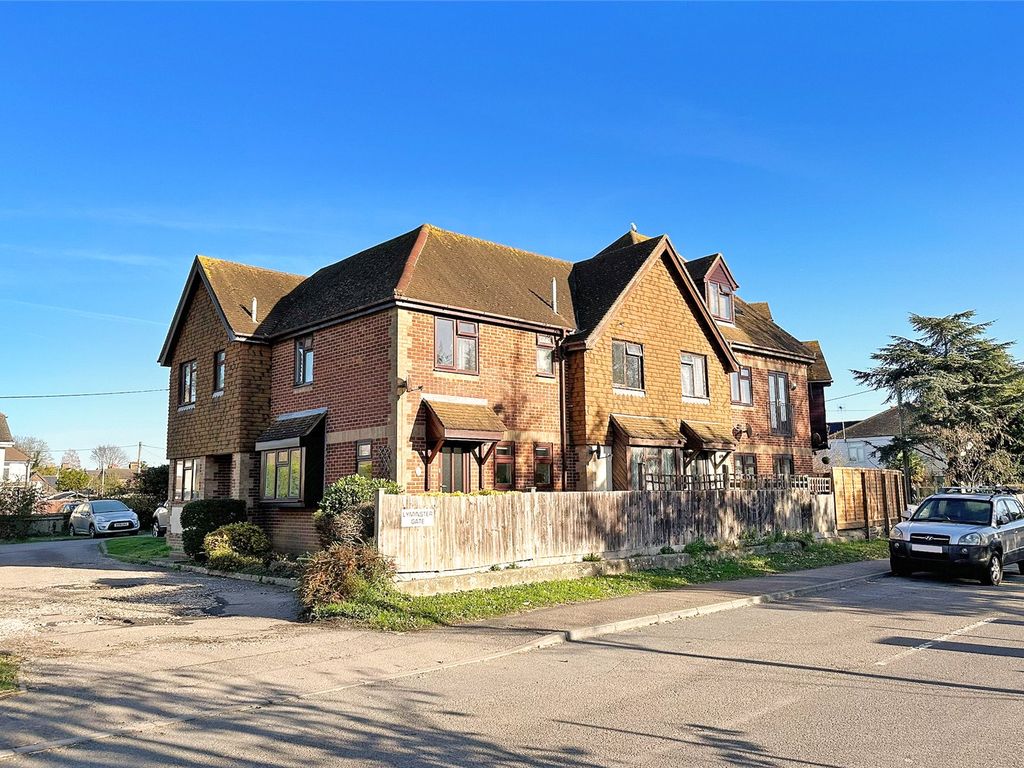 2 bed flat for sale in Lyminster Road, Wick, Littlehampton, West Sussex