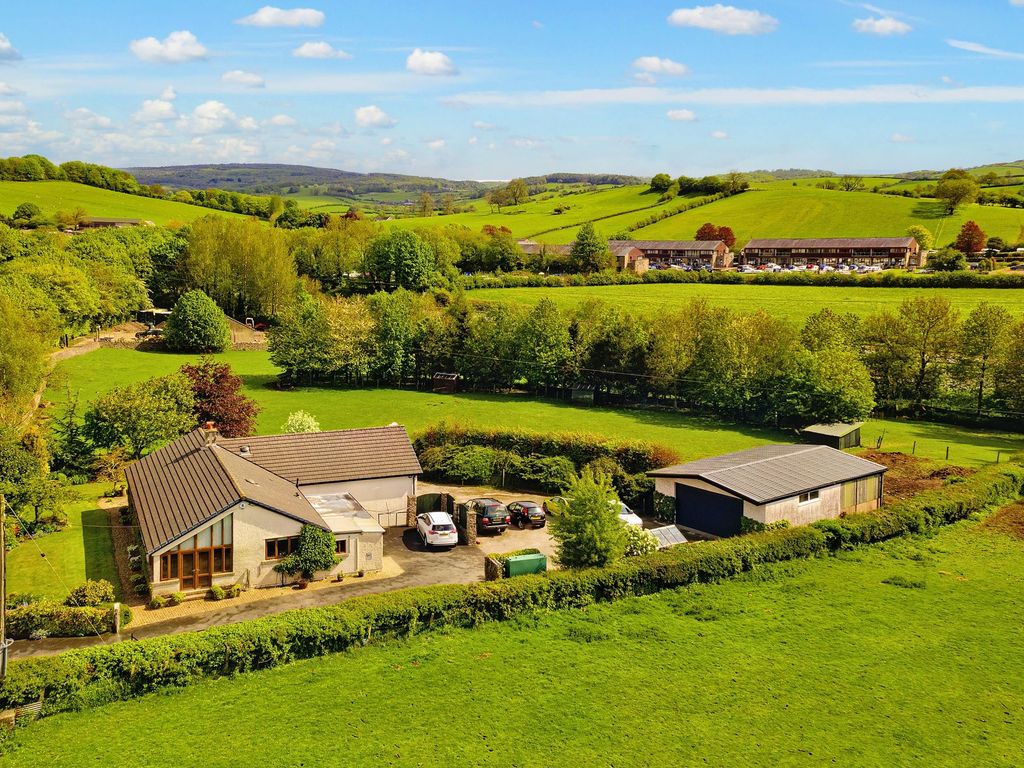 4 bed detached bungalow for sale in Tewitfield, Carnforth LA6 Zoopla