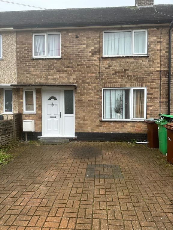 3 bed terraced house for sale in Mount, Clifton, Nottingham