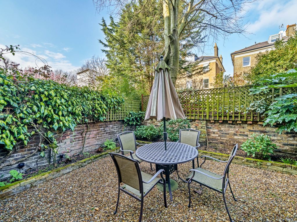 1 bed flat for sale in Cathcart Road, London SW10, £895,000 Zoopla