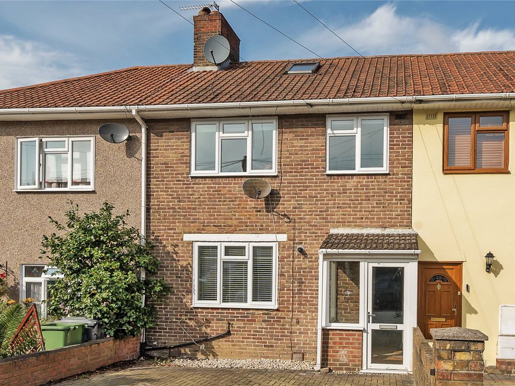 3 bed terraced house for sale in Road, Bromley BR1, £475,000