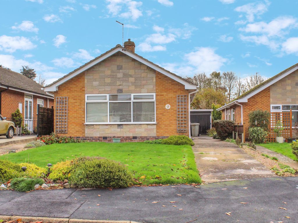 2 bed detached bungalow for sale in St Pauls Close, Burgh Le Marsh PE24