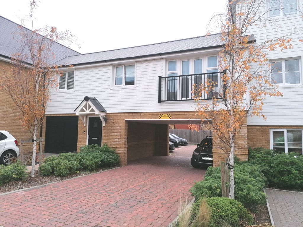 2 bed to rent in Holmbush Drive, Faygate, Horsham RH12 Zoopla