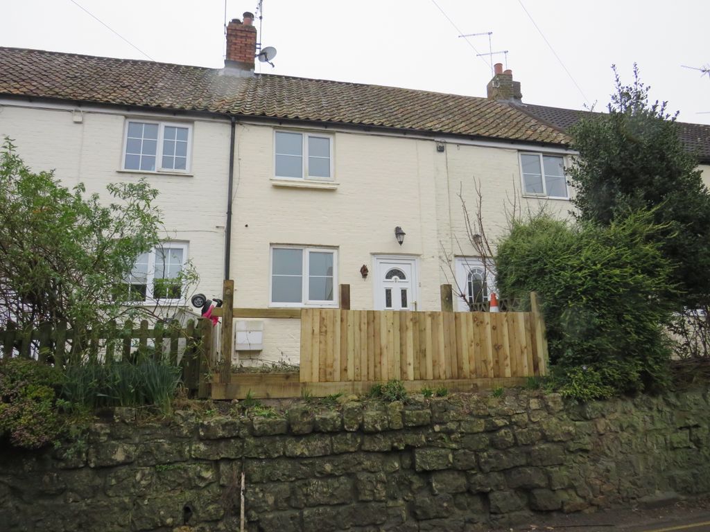 2 bed property to rent in North Street, Crewkerne TA18, £875 pcm Zoopla