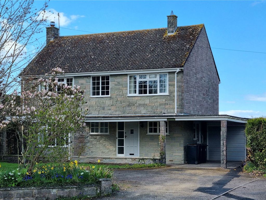 4 bed country house for sale in West Street, Fontmell Magna