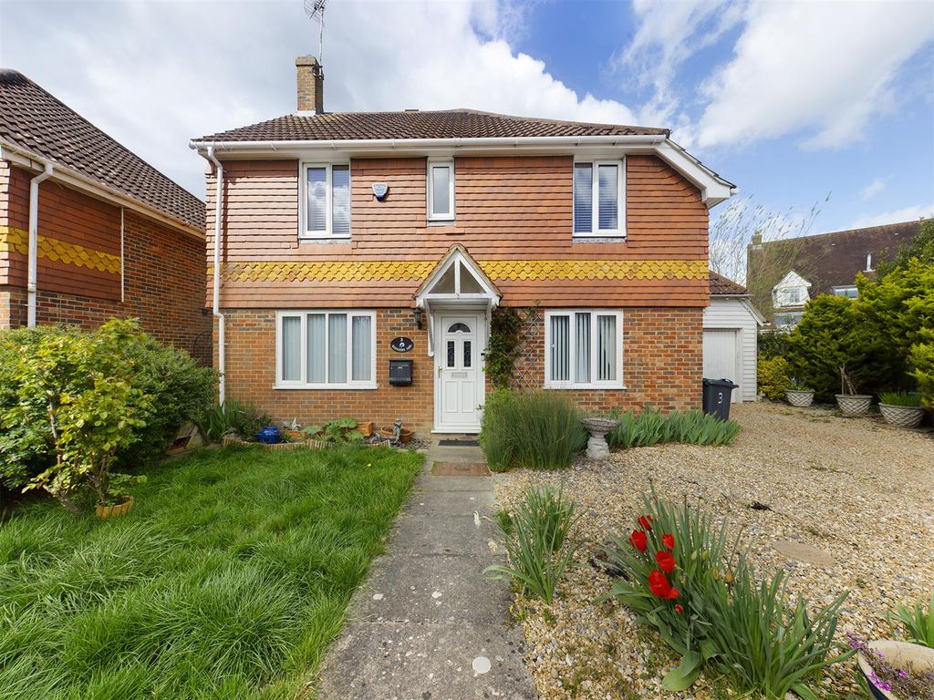 4 bed detached house for sale in Badgers Oak, Singleton, Ashford TN23