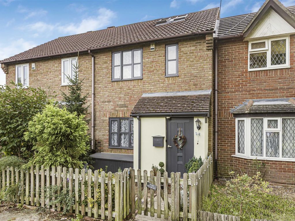 4 bed terraced house for sale in Cublands, Hertford SG13, £415,000 Zoopla