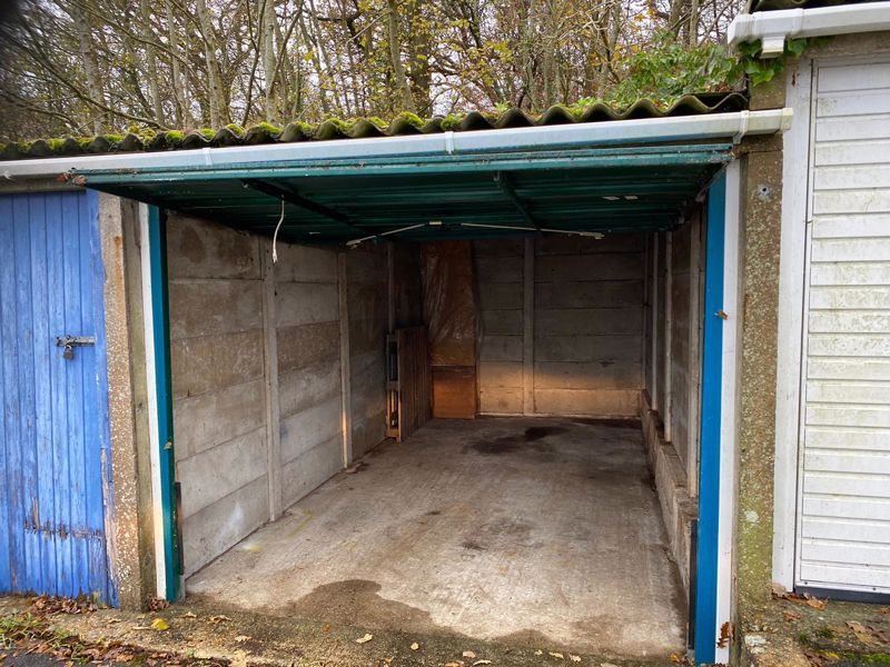 Parking/garage for sale in Forest Close, Newport PO30 Zoopla