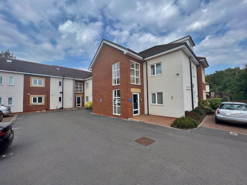 2 bed flat for sale in Beresford Court, Beresford Avenue, Bebington