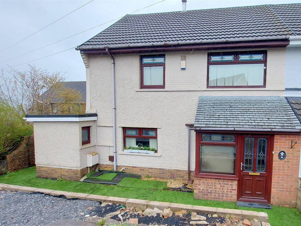 3 bed semidetached house to rent in Heol Cynwyd, Llangynwyd, Maesteg