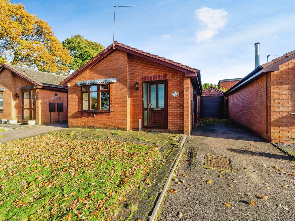 2 bed detached bungalow for sale in Norton Terrace, Norton Canes
