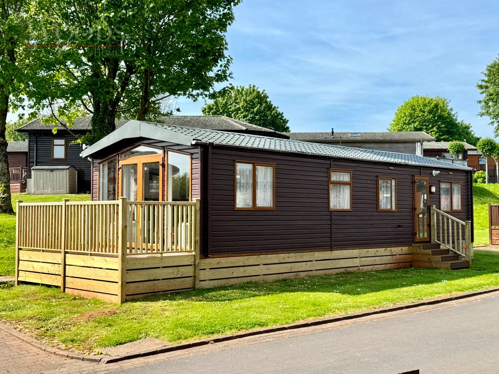 2 bed lodge for sale in Devon Hills, Totnes Road, Paignton TQ4, £34,950