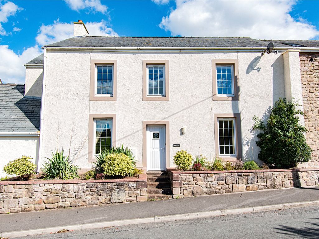 5 bed terraced house for sale in Home Farm, Home Farm Close, Main