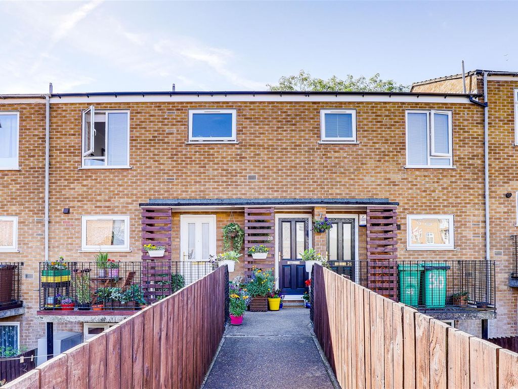 Britten Gardens, Thorneywood, Nottinghamshire NG3  