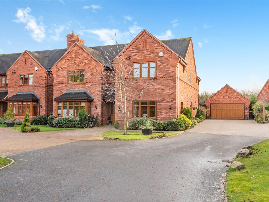 5 bed detached house for sale in Shires Industrial Estate, Essington