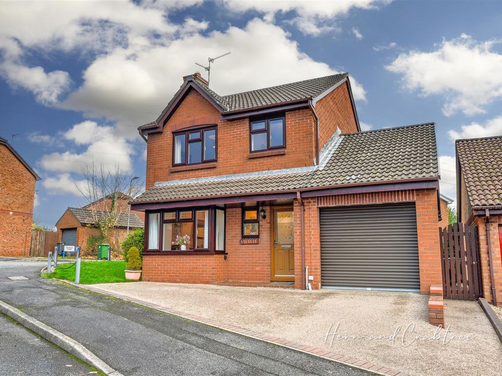 4 bed detached house for sale in Peckham Close, Danescourt, Cardiff CF5, £400,000 Zoopla