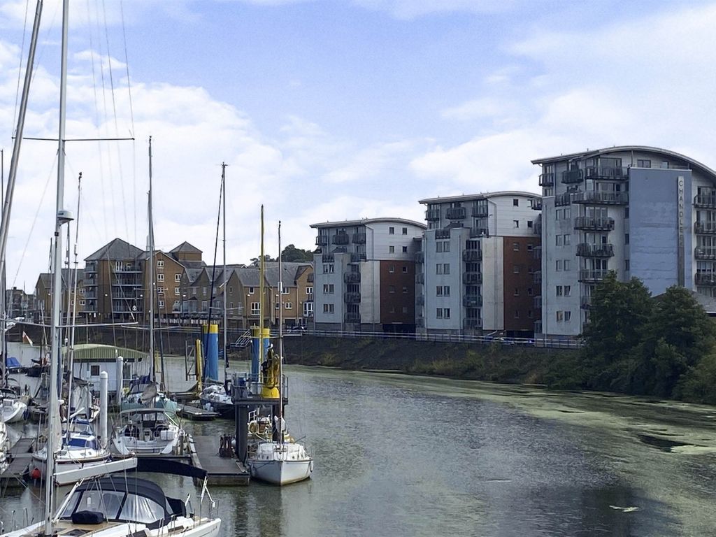 2 bed flat for sale in Pierhead View, Penarth CF64 Zoopla