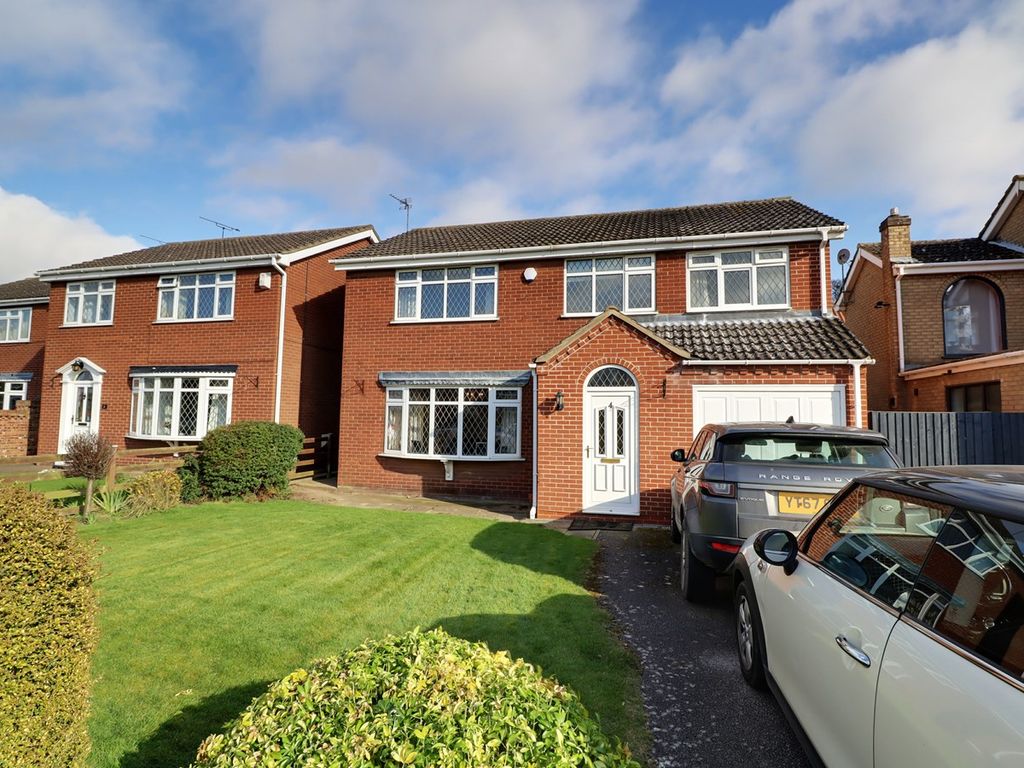 4 bed detached house for sale in Church View Close, Belton, Doncaster