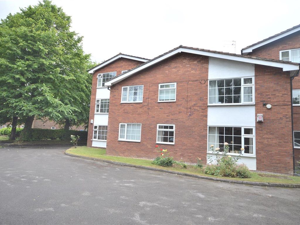 2 bed flat to rent in Oakfield, Sale M33 Zoopla