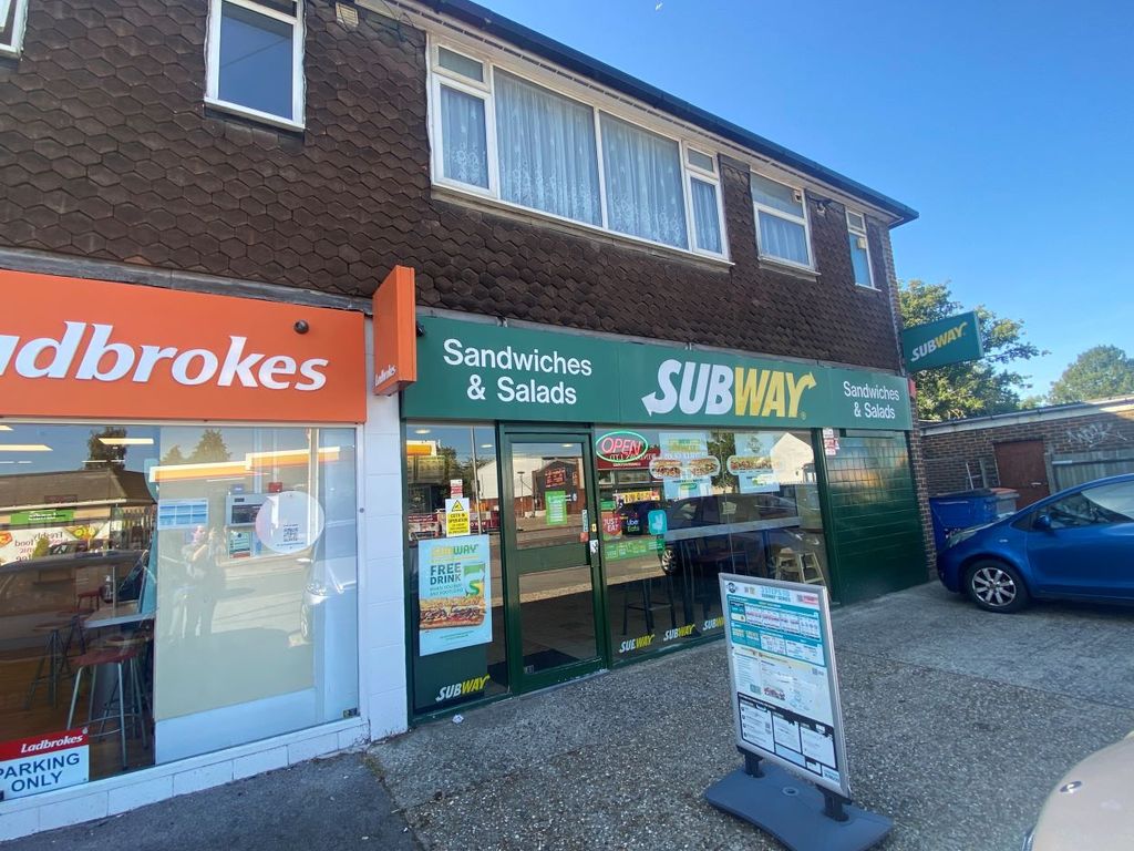 2 bed flat for sale in Shinfield Road, Reading RG2, £465,000 Zoopla