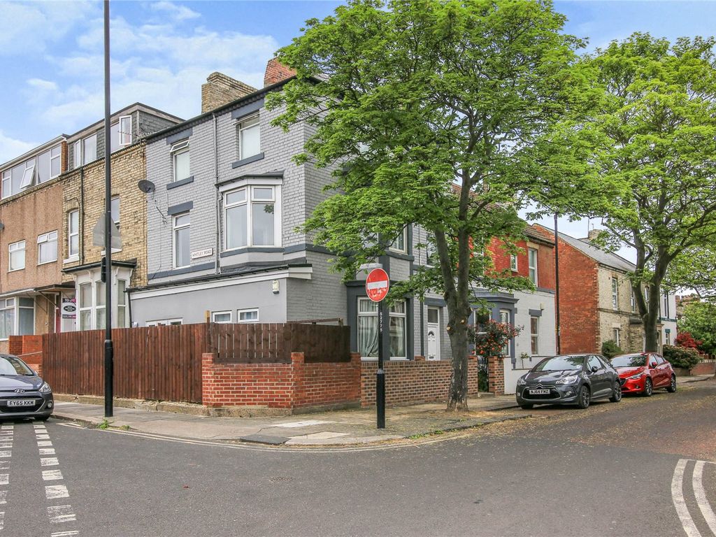 2 bed flat for sale in Grafton Road, Whitley Bay, Tyne And Wear NE26