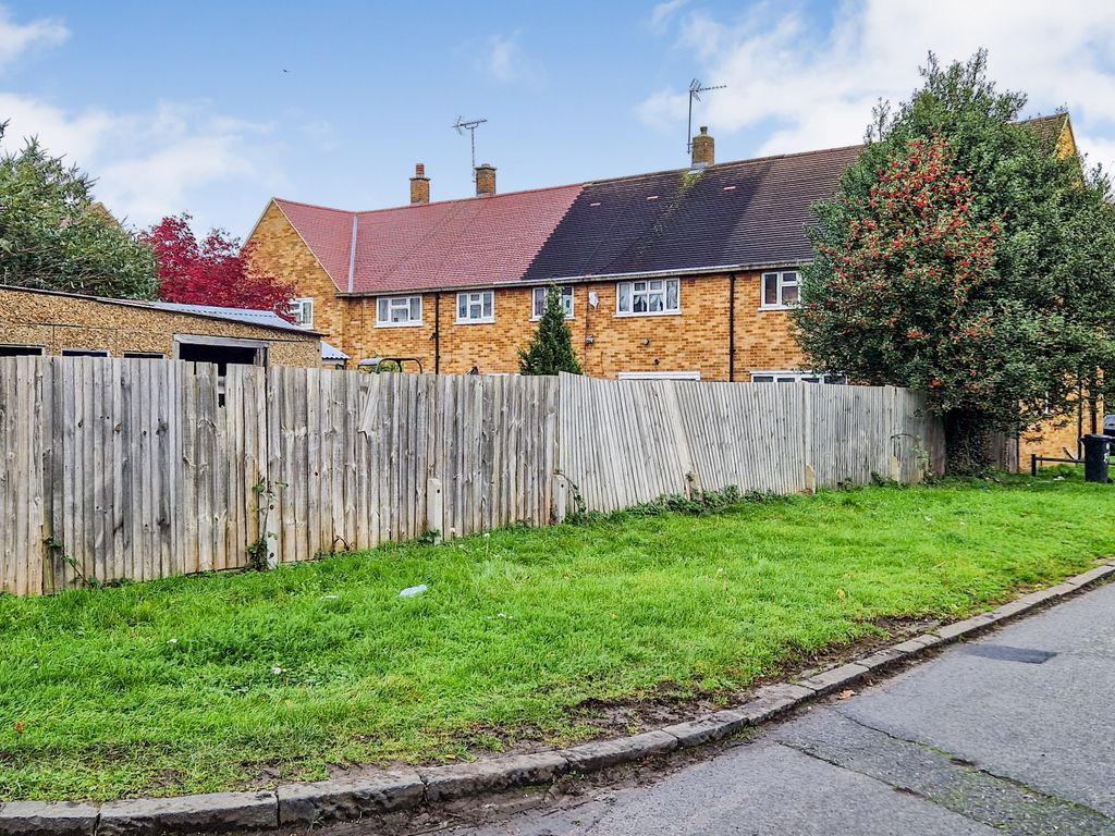 Land for sale in Capel Road, Enfield EN1, £10,000 Zoopla