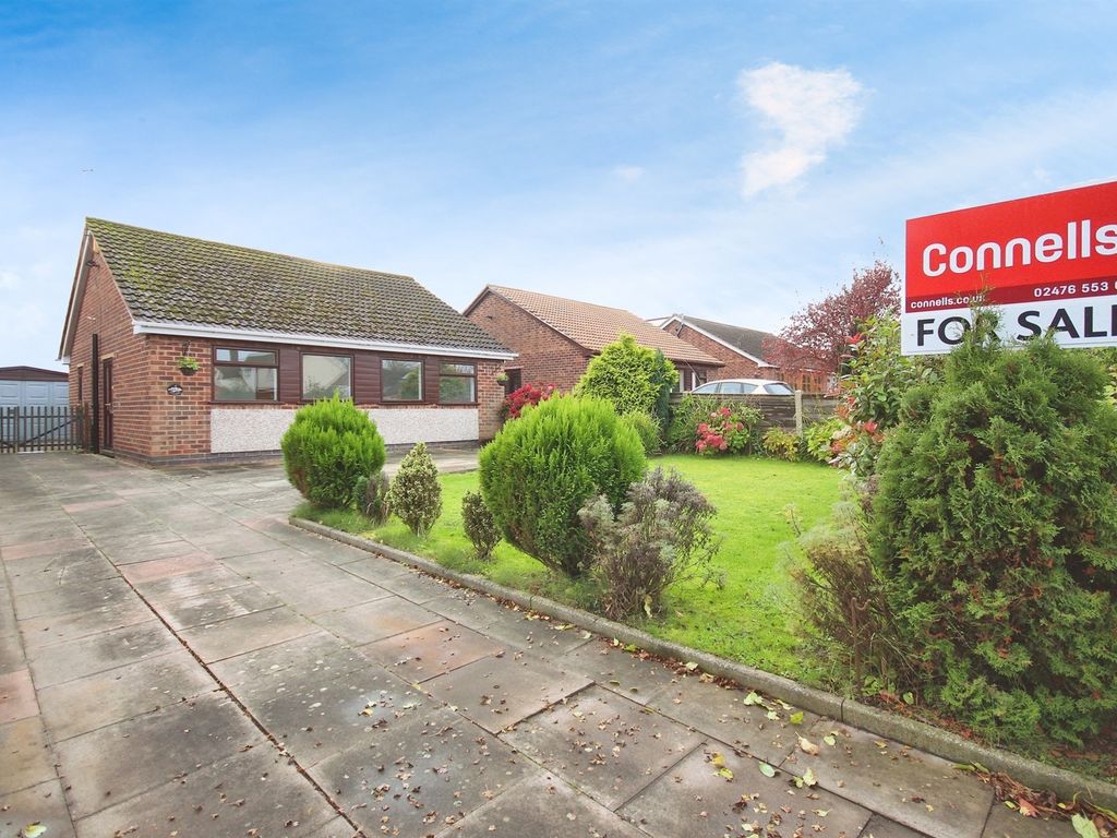 2 bed detached bungalow for sale in Lower Road, Barnacle, Coventry CV7, £375,000 Zoopla