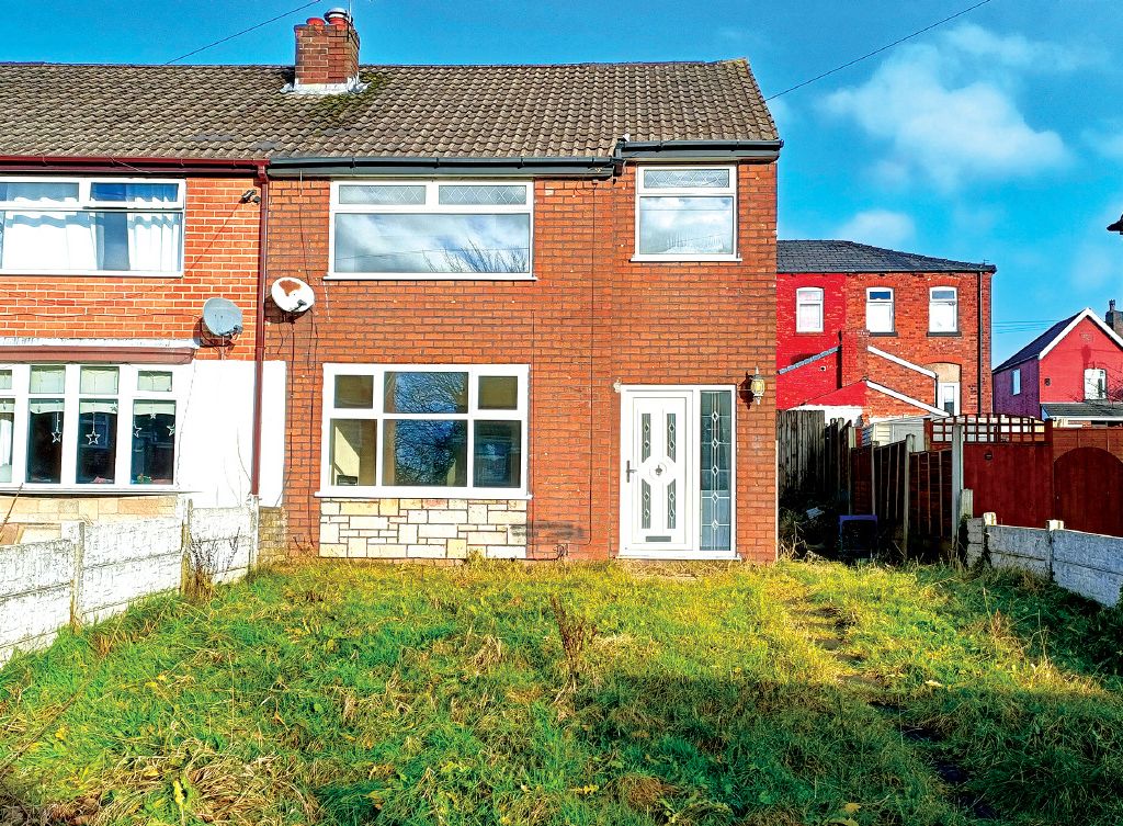 3 bed semidetached house for sale in De Trafford Drive, Ince, Wigan