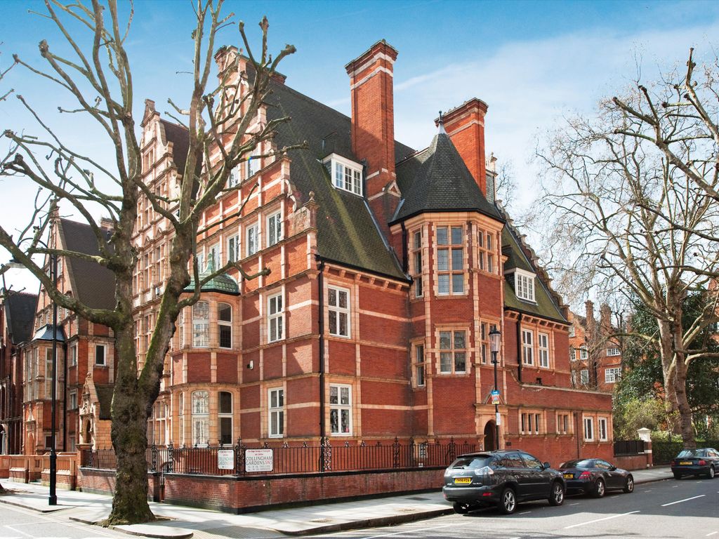7 bed terraced house to rent in Collingham Gardens, South Kensington