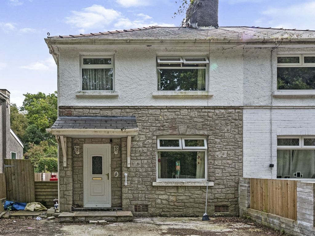 3 bed semidetached house for sale in Wern Fawr Road, Rhiwceiliog
