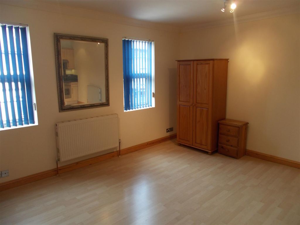Studio to rent in Prospect Street, Caversham, Reading RG4 Zoopla